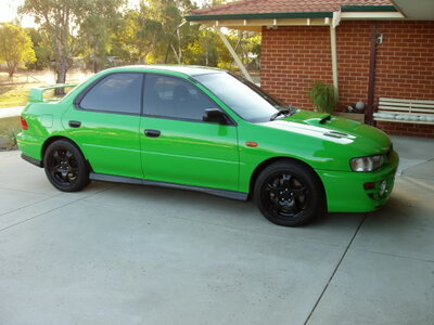 repaintigtheWRX00.jpg
