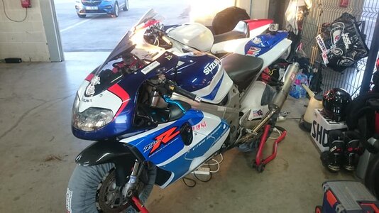 49721782_10211144219196124_7981371149592297472_n.jpg 49721782_10211144219196124_7981371149592297472_n.jpg