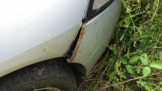 V6 bumper damage.jpg