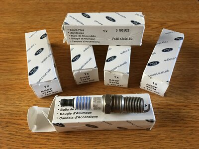 Spark Plugs 2.jpg Spark Plugs 2.jpg
