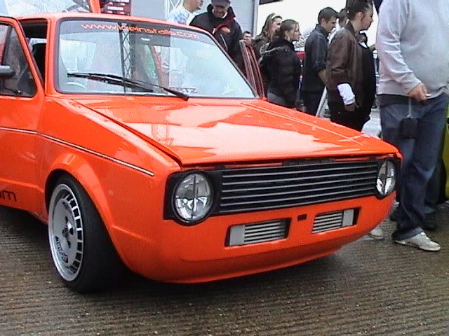 041.jpg