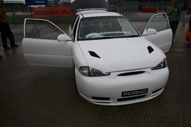 trax2.jpg