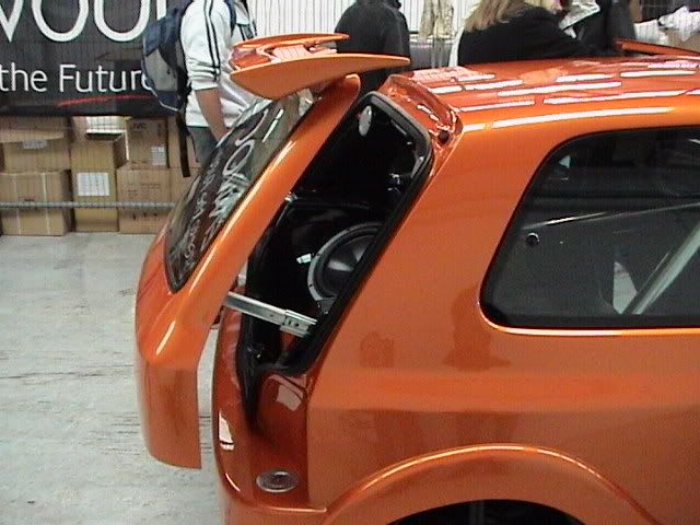 018-2.jpg
