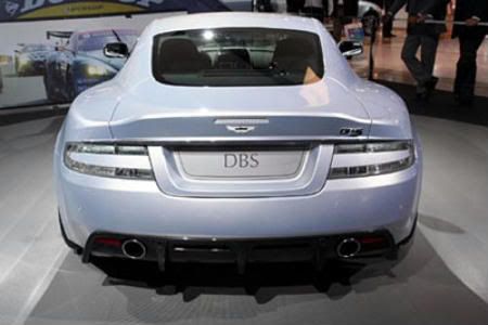 Aston-Martin-DBS-has-Rear-of-the-Ye.jpg