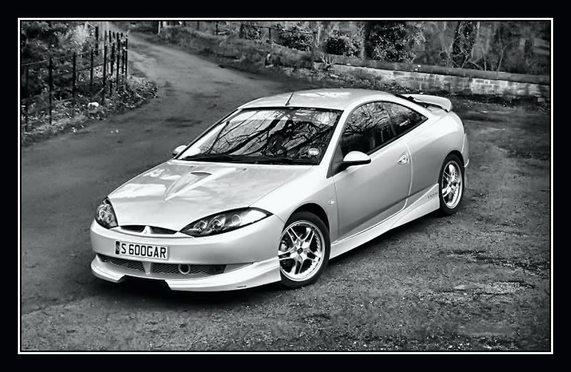 pid_16v_crop_hdr2_bw.jpg