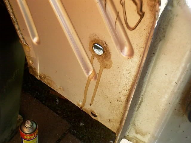 holeforsensorwire.jpg